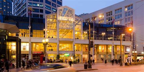 westlake shopping center restaurants.